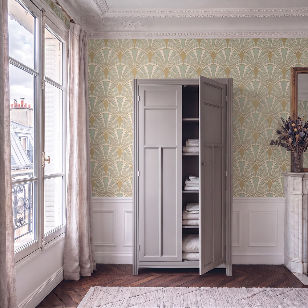 armoire-parisenne-grise-appartement-parisien Armoire Parisienne