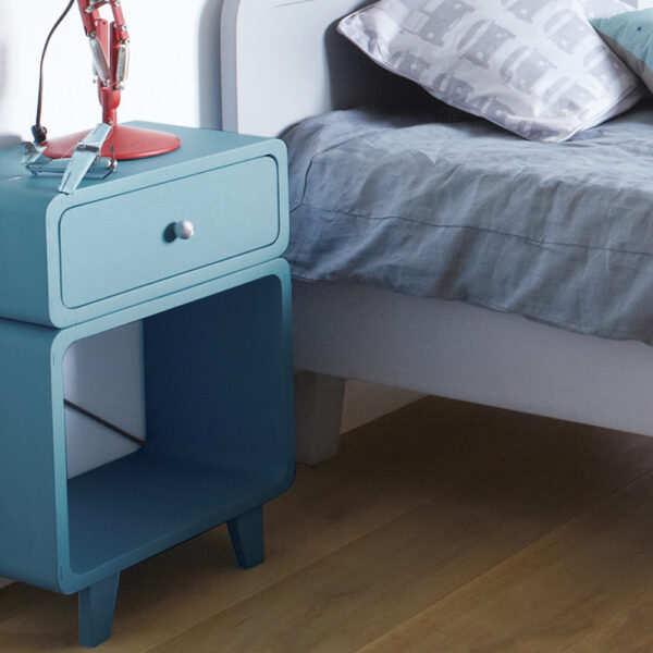 Chevet ZZZ bleu canard chambre d'enfant tendance