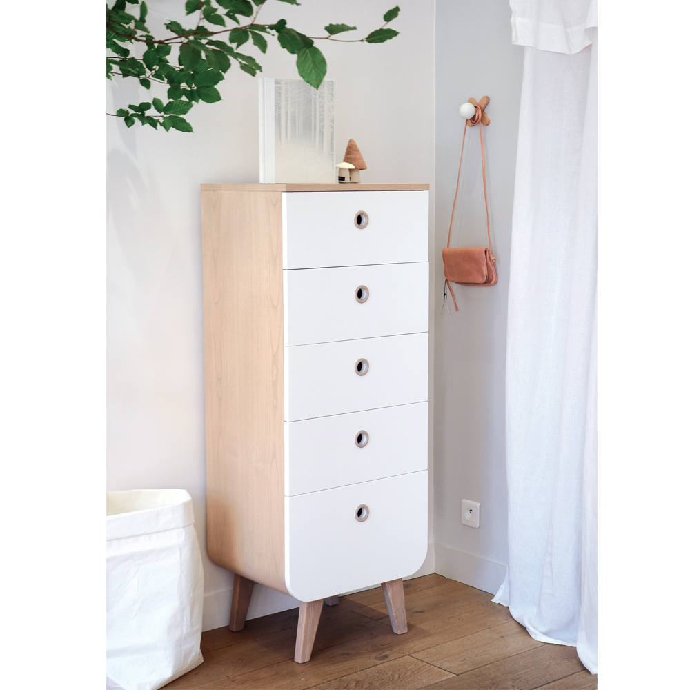 chiffonnier-zen-frene-blanc-entree Chiffonnier Zen frêne et blanc dans une entrée